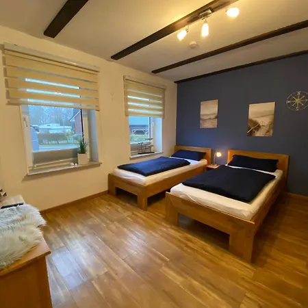 Gluecksburg-ruedeheck *