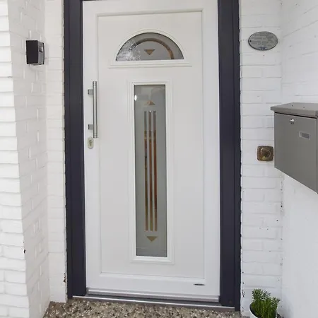 Apartment Gluecksburg-ruedeheck Rude